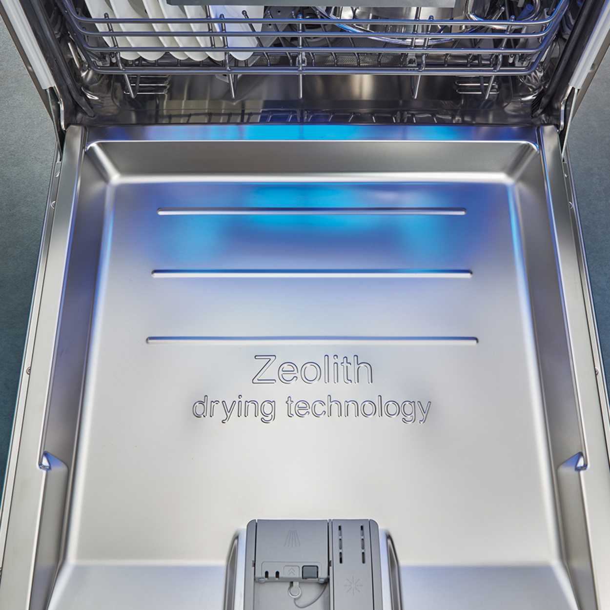 Zeolith Trocknen – Für glänzende Spülergebnisse bei Elektro Brehm GmbH in Alzenau-Hörstein